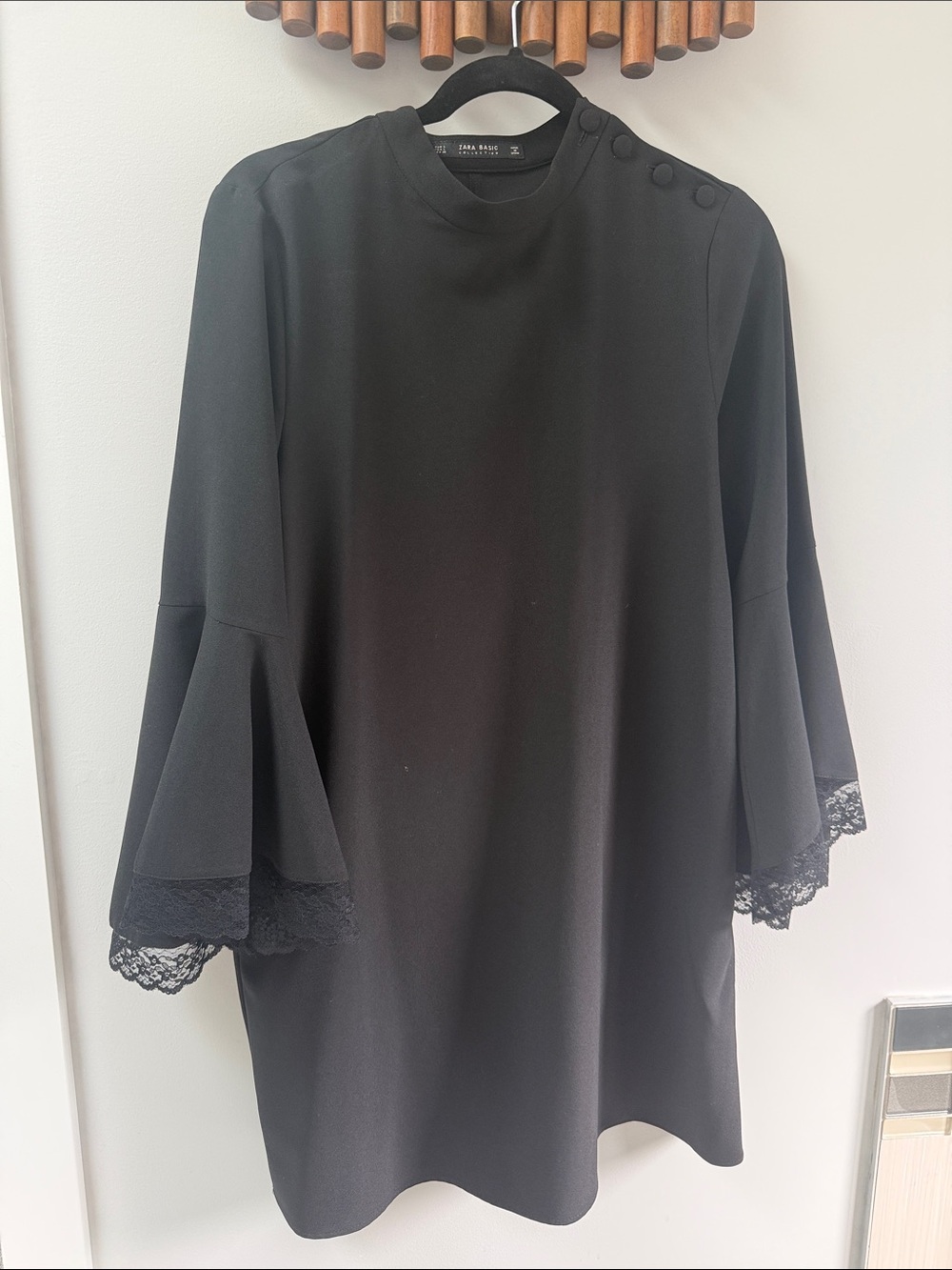 Zara Black Basic Crewneck Dresstop